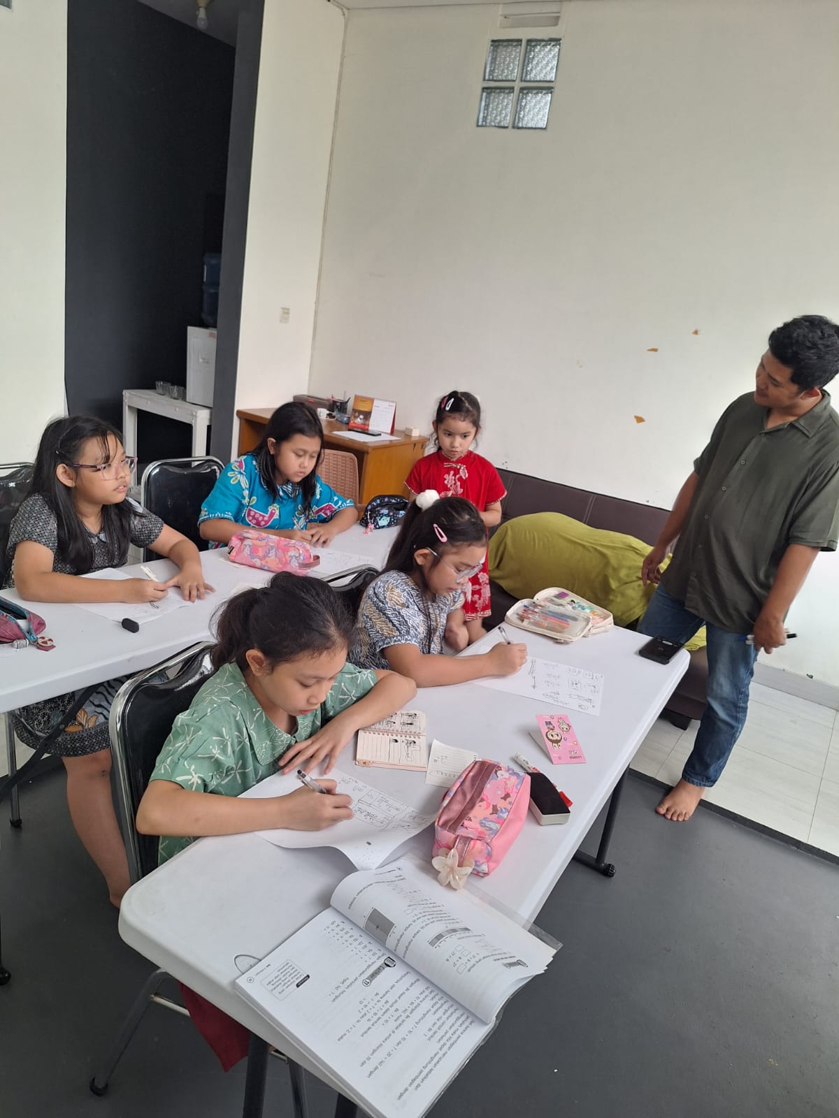 Suasana kelas grup kecil
